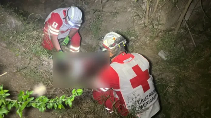 Trailero pierde la vida tras caer a barranco en la carretera 57