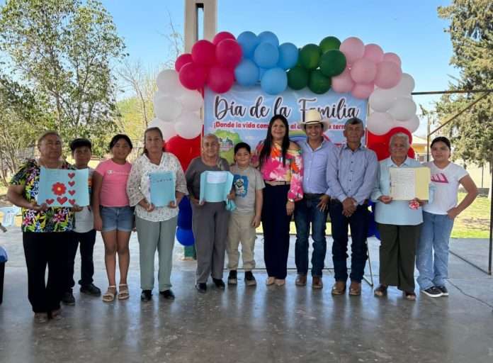 DIF celebra con éxito el Día de la Familia en Huizachal