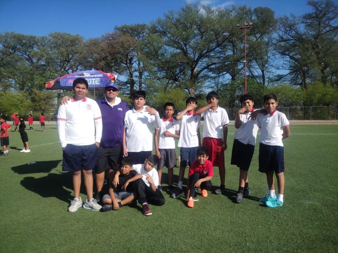 Con este tipo de actividades se fortalece la convivencia, el trabajo en equipo y el desarrollo integral de niñas y niños