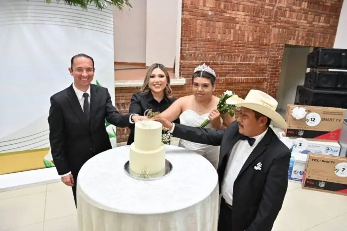 Supera DIF Acuña meta en registro de Bodas Comunitarias