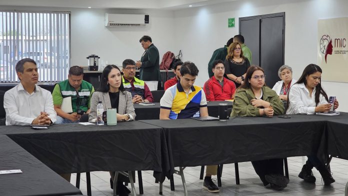 Realizan en Acuña foros del programa ELSSA para fortalecer entornos laborales seguros