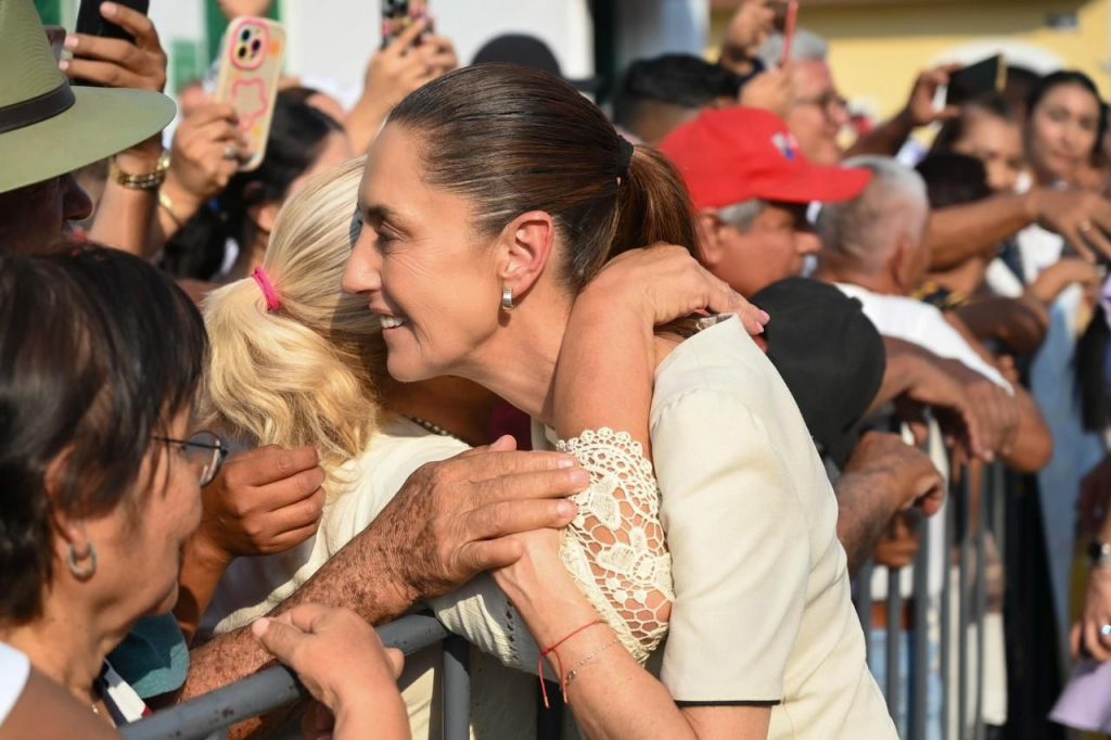 Claudia Sheinbaum consolida un gobierno de y para mujeres tras gira por Colima y Nayarit