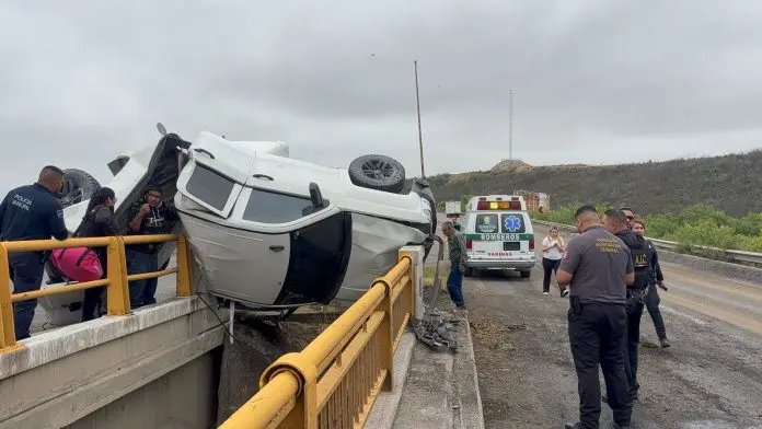 Se salva abuelito de milagro; Tras accidente en la 57