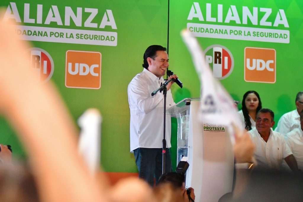 Respaldan priistas de la región Centro Desierto a sus candidatos a diputados locales en masiva toma de protesta