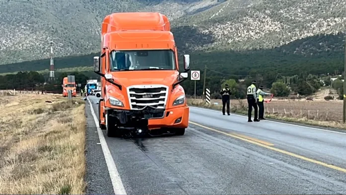 Carretera Puerto México con La Encantada