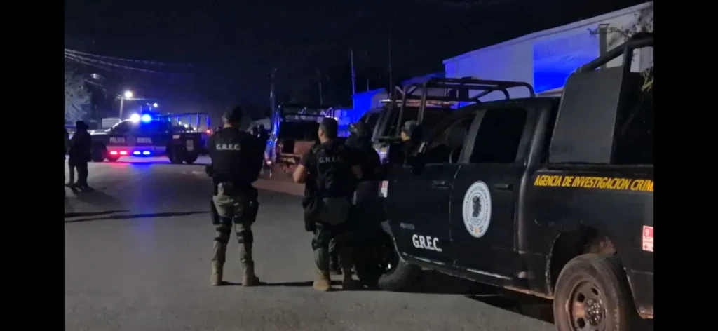Cateo en la colonia Sarabia deja aseguramiento de presunta metanfetamina en Sabinas