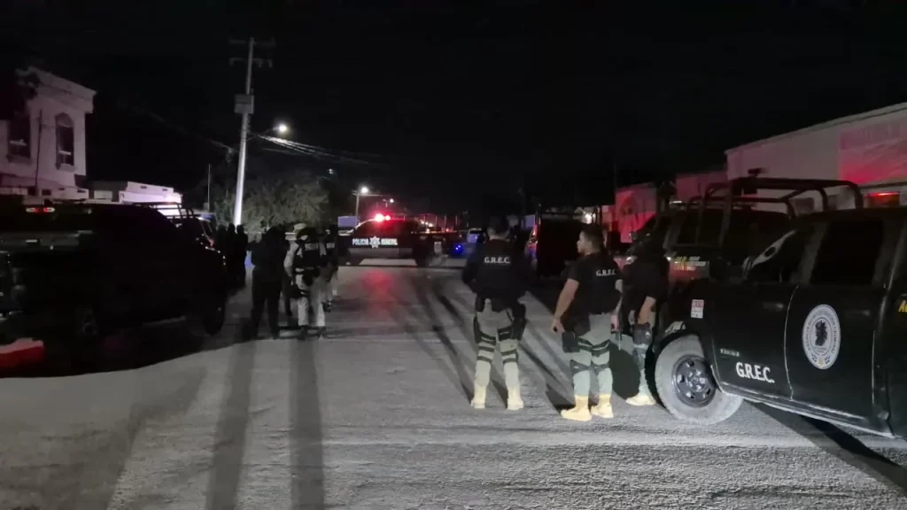 Cateo en la colonia Sarabia deja aseguramiento de presunta metanfetamina en Sabinas