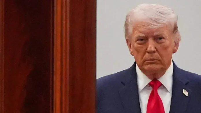 Donald Trump amplía plazo a Irán