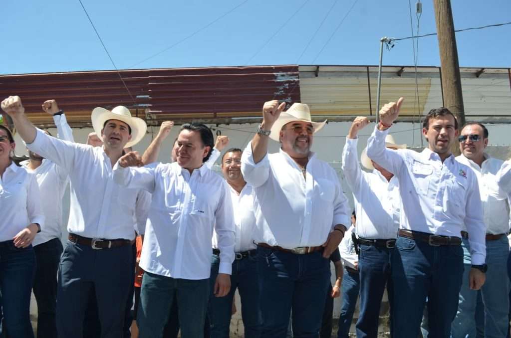 Héctor Miguel García Falcón “El Gachupín” se registra como candidato a diputado local por el Distrito 06