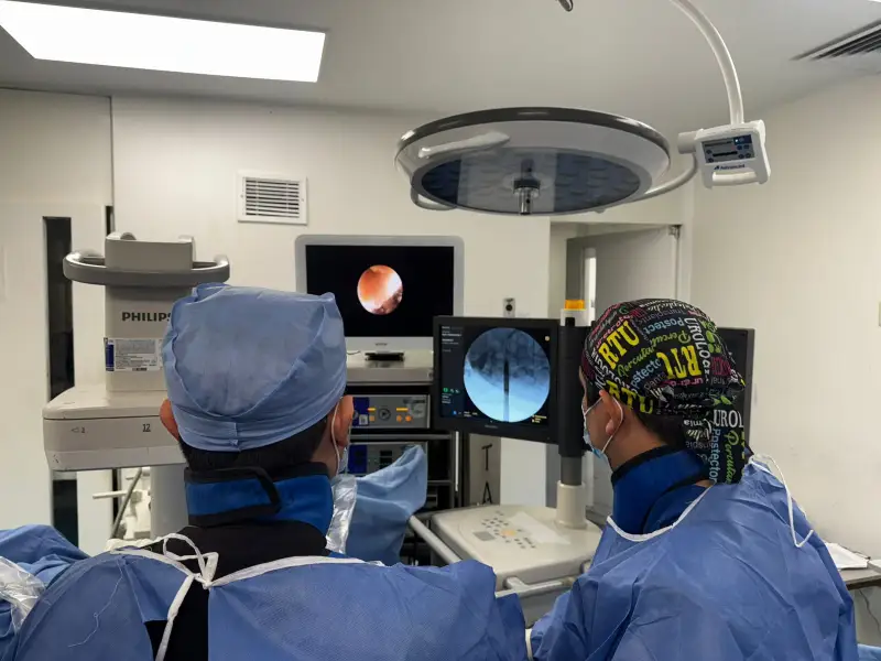 Por primera vez en la región, Hospital Regional del ISSSTE Mérida realiza jornada quirúrgica de urología
