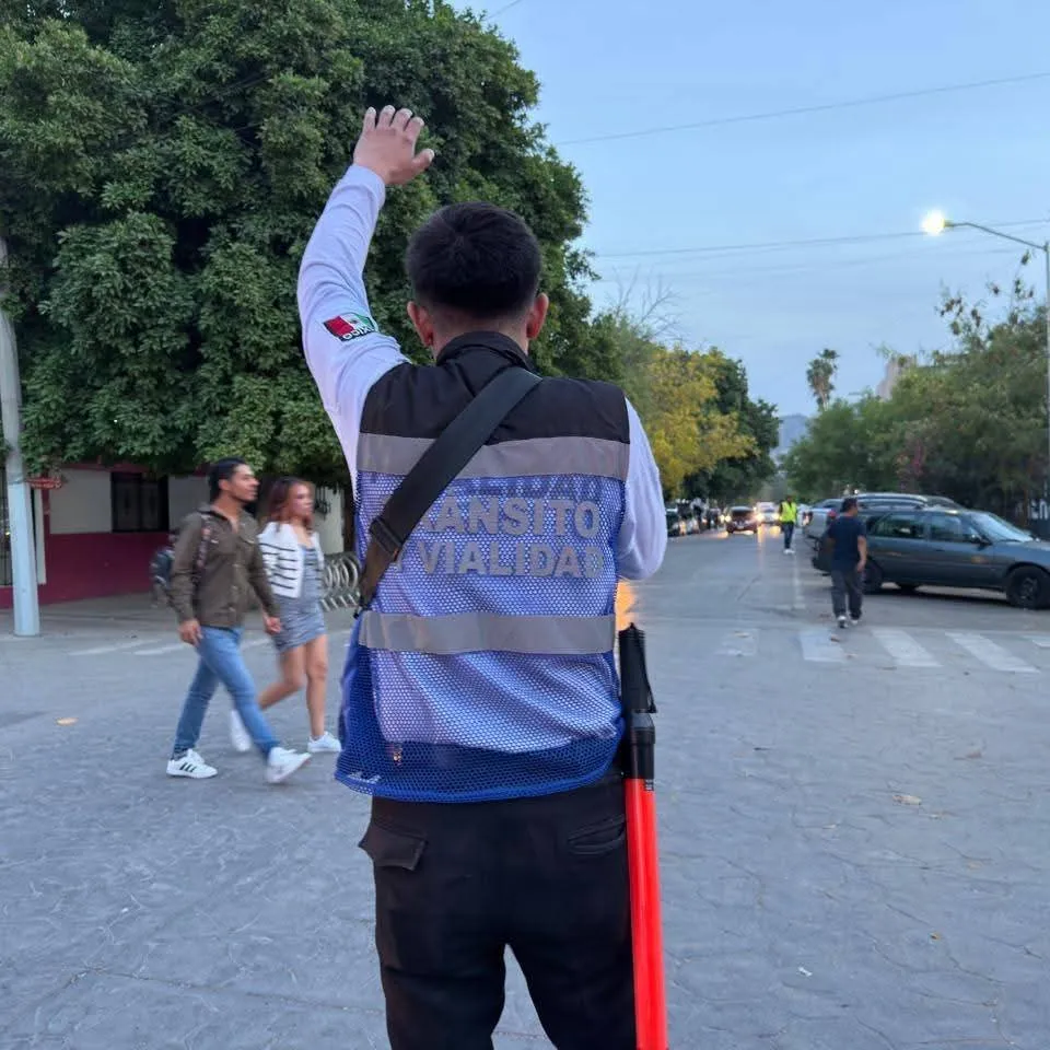 Refuerzan presencia de Tránsito y Vialidad en zonas escolares por regreso a clases