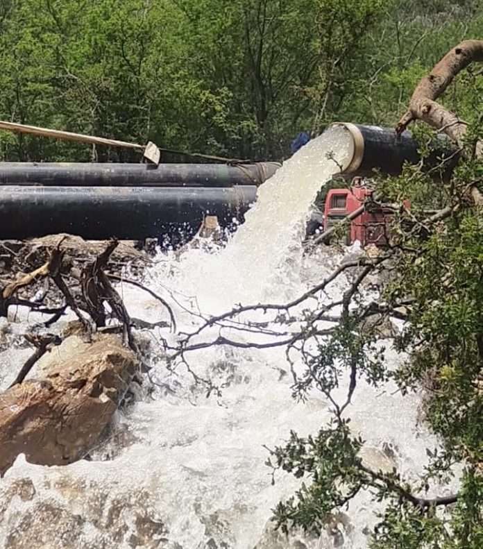 Autoridades estatales y municipales supervisaron los avances del Pozo Aparicio 3 en Múzquiz, el cual fortalecerá el suministro de agua potable.