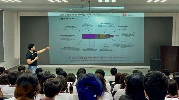 Brinda CIJ jornada preventiva contra el vapeo en el CBTis 54
