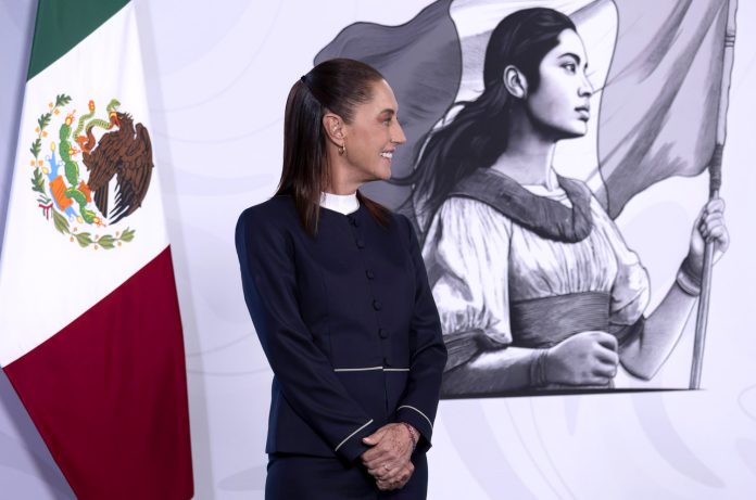 Avanza credencialización del Servicio Universal de Salud para personas adultas mayores y con discapacidad: Claudia Sheinbaum