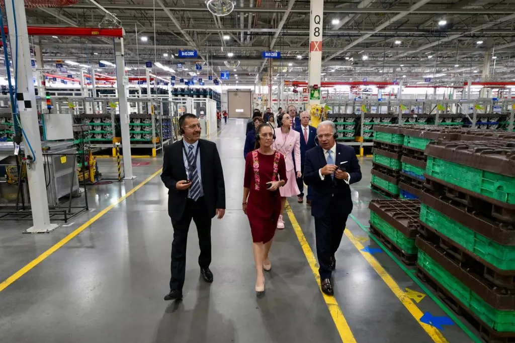 Plan México es creer y pensar en los trabajadores mexicanos: Claudia Sheinbaum en anuncio de General Motors