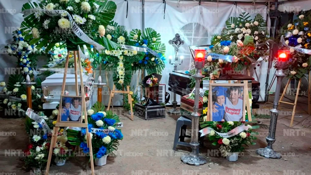 Funeral de Edwin y su abuelito
