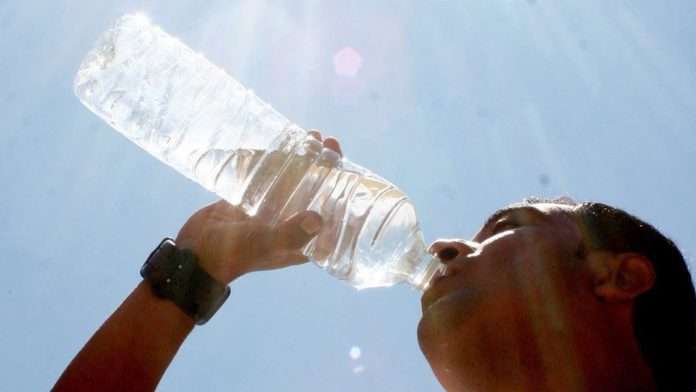 Cruz Roja Múzquiz emitió recomendaciones para prevenir golpes de calor e insolación ante las altas temperaturas pronosticadas.