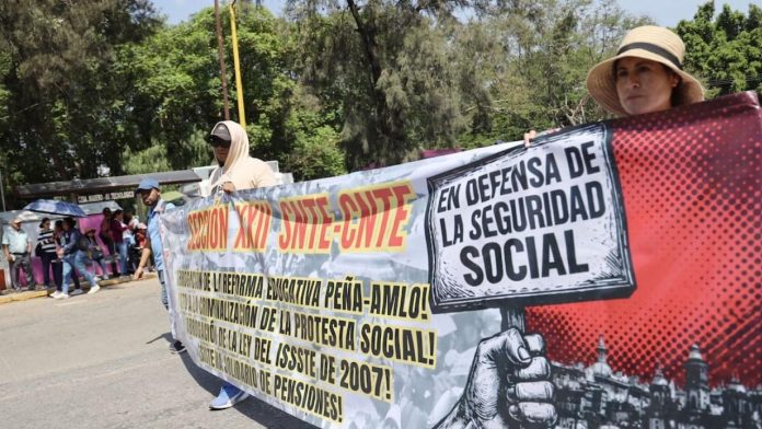 Reiteran Segob y SEP disposición permanente al diálogo con maestros
