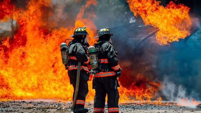 Trágico accidente ferroviario en Querétaro deja dos muertos y un herido grave