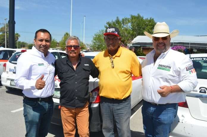 Gachupín se reúne con taxistas de Frontera, presenta sus propuestas y fortalece su campaña rumbo al Distrito 06 en Coahuila.