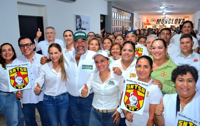 Héctor Miguel García Falcón “Gachupín” sostuvo un encuentro con trabajadores del sector salud en Monclova, donde reiteró propuestas para fortalecer los servicios médicos en la región.