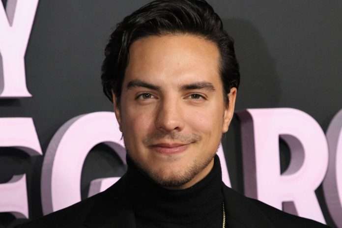 Vadhir Derbez
