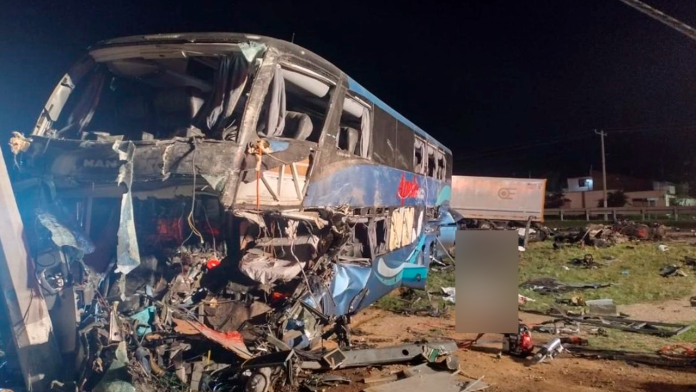Accidente de autobús en la carretera 57