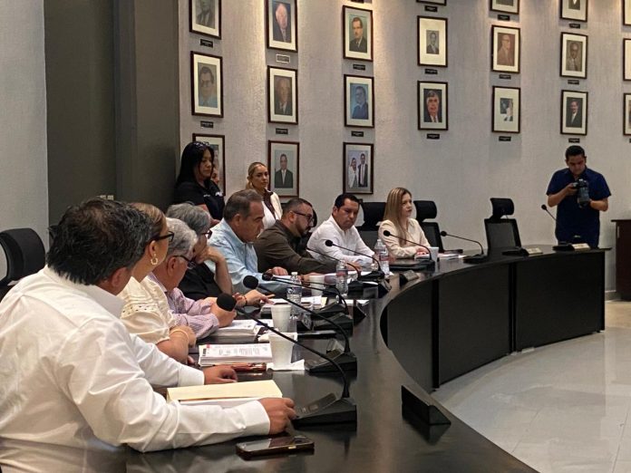Analiza Cabildo nuevas alternativas para gestionar recursos destinados a obras prioritarias