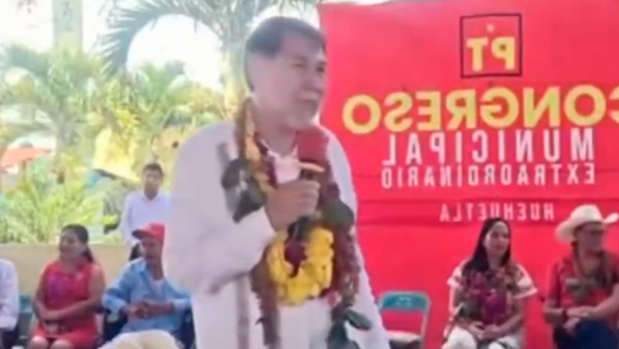 Gerardo Fernández Noroña en Huehuetla, Puebla