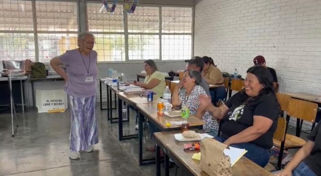 Humbelina Dávila García en casilla
