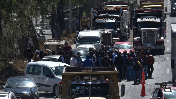 Movilizaciones en CDMX afectarán vialidad este miércoles por partido y protestas