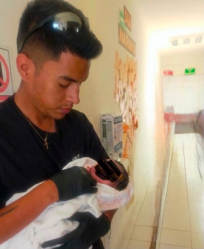 Pareja de paramédico dio a luz en ambulancia y simuló hallazgo de recién nacido en Castaños
