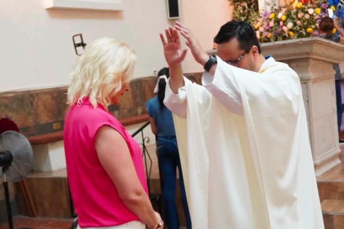 La alcaldesa Laura Jiménez Gutiérrez participó en la celebración de la Fiesta Patronal de Nuestra Señora del Perpetuo Socorro