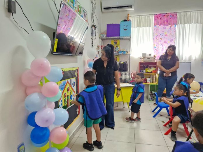 Fortalece DIF vínculo con las familias a través de Clase Abierta