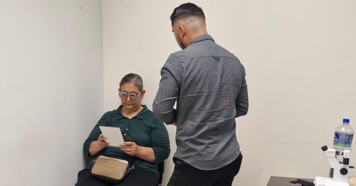 Invita DIF a aprovechar jornadas gratuitas de salud visual y auditiva