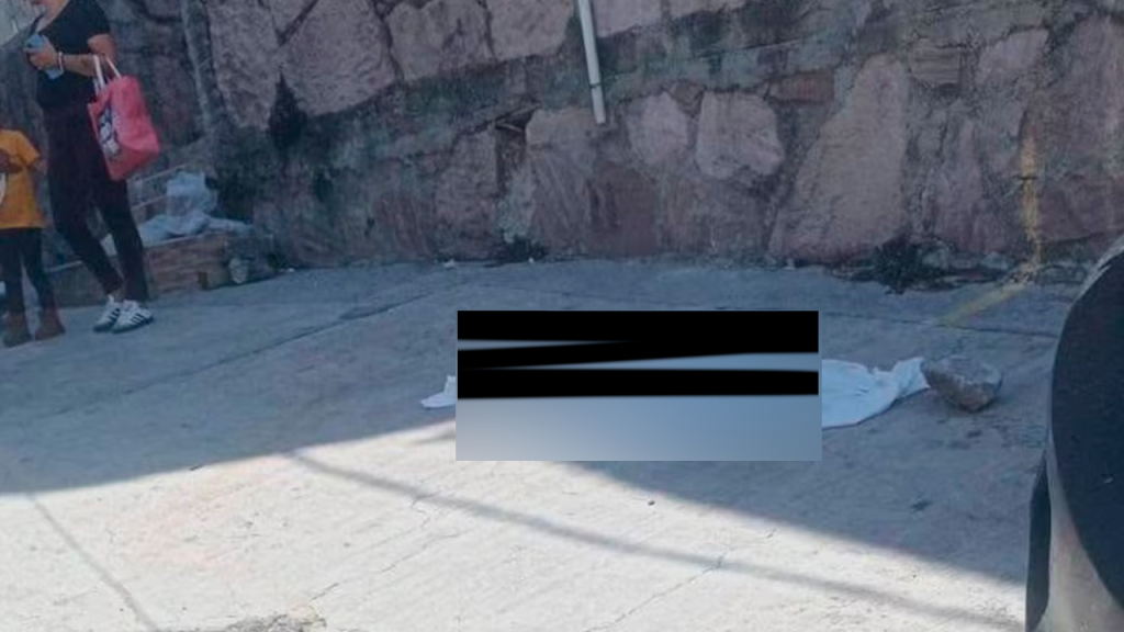 Cuerpo de un bebé en Naucalpan