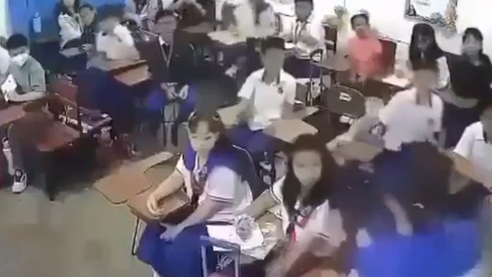 Estudiante hiere a compañeros