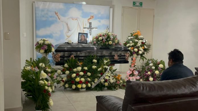 Exigen justicia tras feminicidio en Monclova Despiden a Silvia Aracely