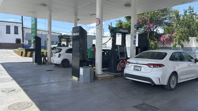 Empresarios exigen reforzar el combate al huachicol en la cadena de distribución