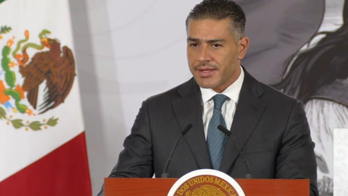 Harfuch revela que un infiltrado y mensajes fueron claves en el crimen para el asesinato de Carlos Manzo