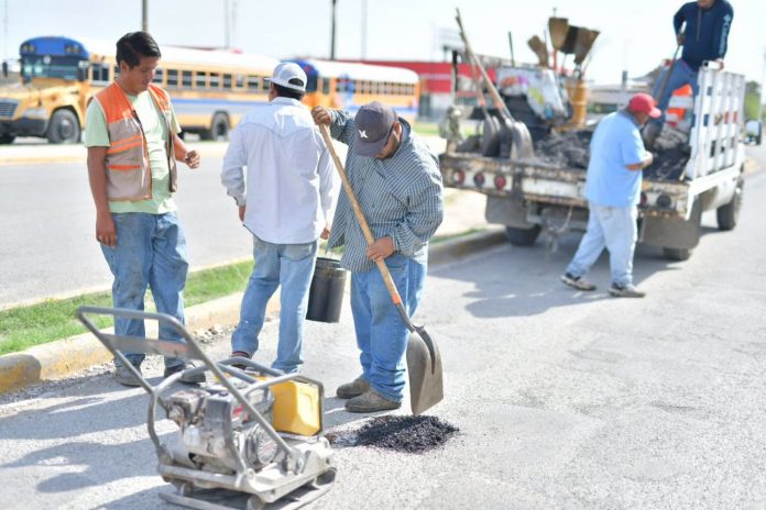 Intensifica Obras Públicas campaña de bacheo tras las recientes lluvias