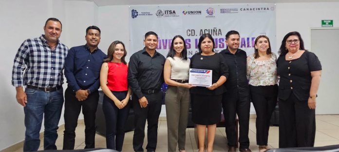 Fortalece CANACINTRA vinculo con estudiantes a través del foro ‘’Impulsando Jóvenes al Éxito’’