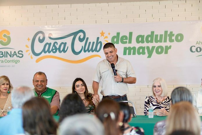 Inaugura Chano Díaz casa club del adulto mayor en Sabinas