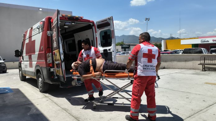 Muere taxista tras caer de escalera en la colonia Elsa Hernández