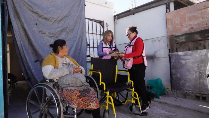 Ofrece DIF aparatos funcionales para apoyar a personas con discapacidad