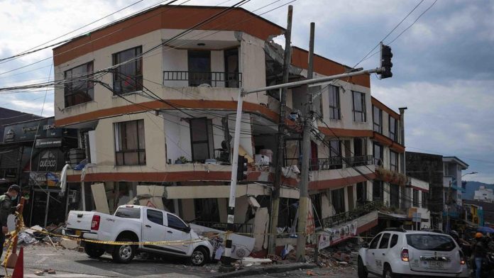 Fuerte sismo en Perú de magnitud 7.2 sacude Ayacucho y se siente en Lima