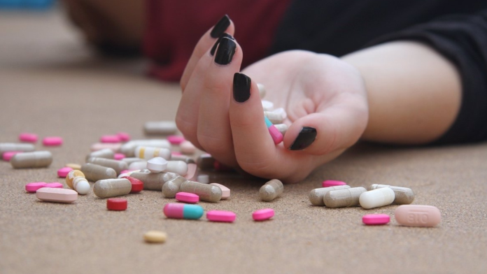 Investigan muerte de mujer tras presunta ingesta de medicamentos en Saltillo