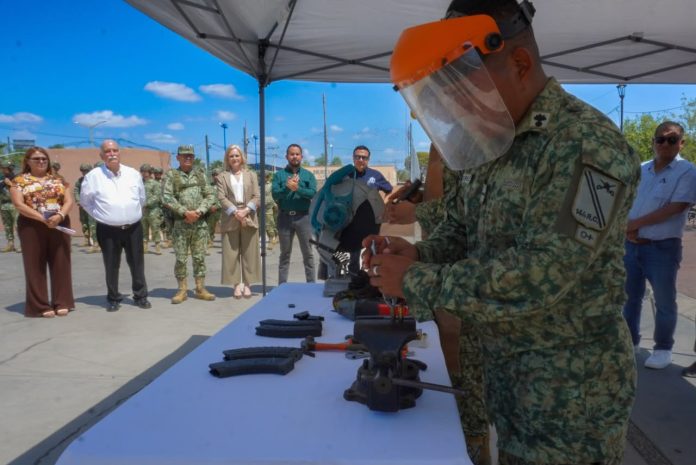 Inicia en Minas de Barroterán la Campaña de Canje de Armas 2026 “Sí al Desarme, Sí a la Paz”, con participación de autoridades y ciudadanía.