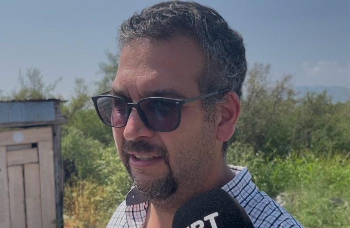 El Gobierno de Múzquiz construye cinco cuartos completos para familias vulnerables con una inversión cercana a 900 mil pesos y un plazo de 45 días.