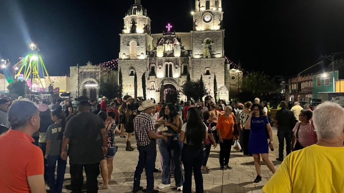 Francisco Tobías Hernández destacó que la seguridad en Coahuila permite fortalecer las tradiciones, el turismo y los festejos de Santa Rosa de Lima en Múzquiz.